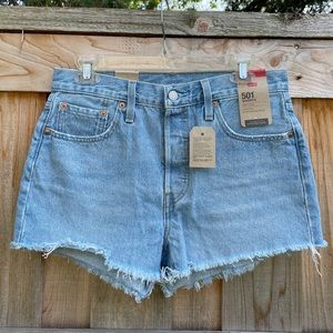 NWT Levi’s 501 Shorts